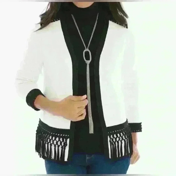 Chico's Alma Lace Block Cardigan
Sweater Jacket Size 1 - Picture 1 of 11